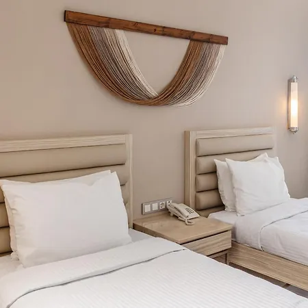 Fun & Sun Club Saphire