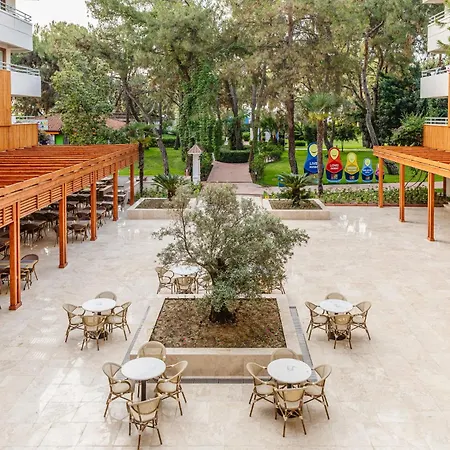 Fun & Sun Club Saphire 5* 特基罗瓦