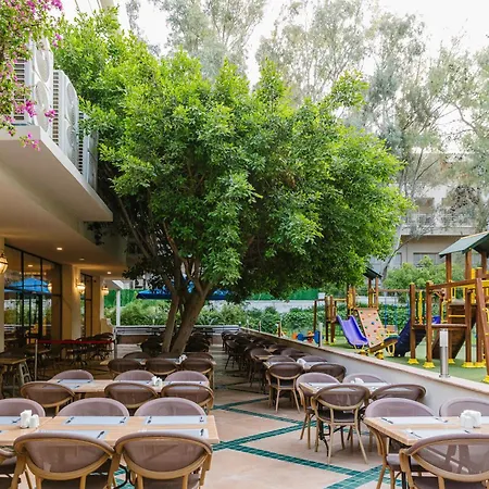 Fun & Sun Club Saphire 5*